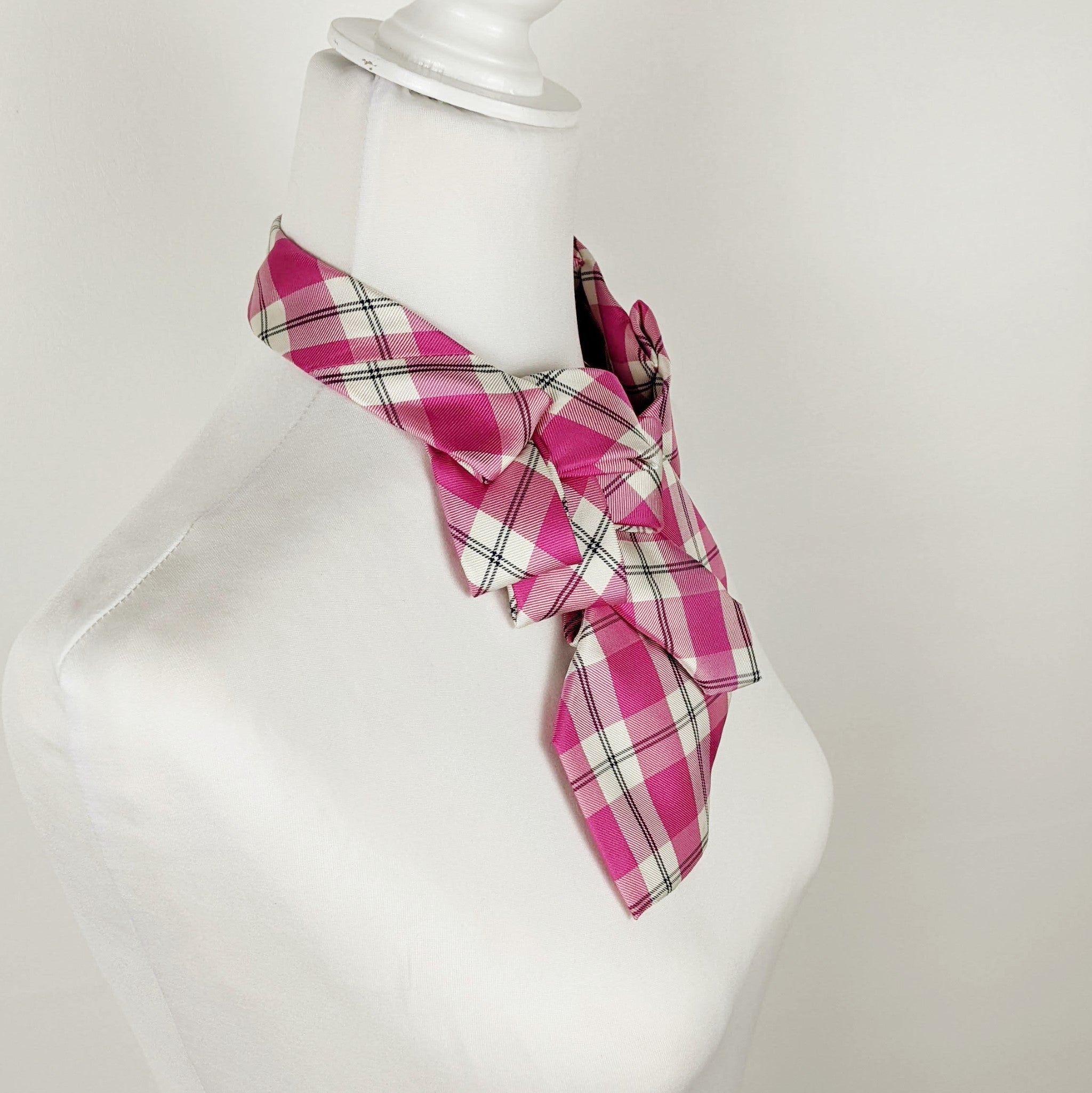 Ascot Scarf In Pink And White Plaid