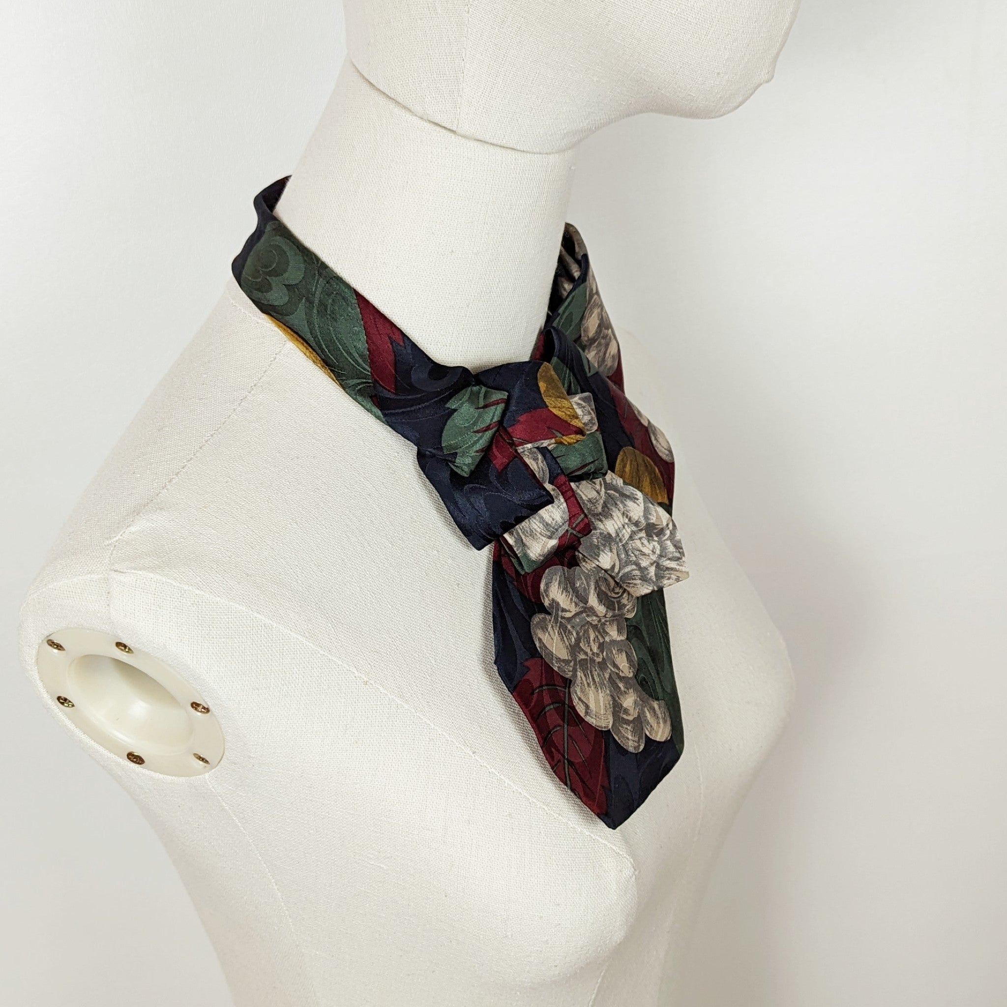 Ascot Scarf In A Leaves And Berries Print
