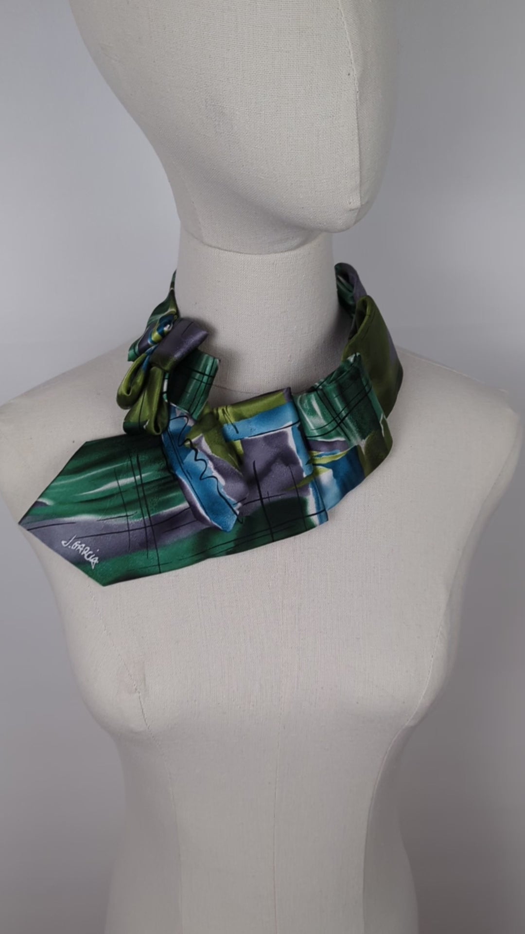 Ascot Scarf In An Abstract Print Of Green And Grey