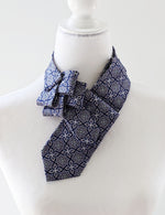 Load image into Gallery viewer, blue and lilac geometric print ascot

