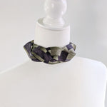 Load image into Gallery viewer, Structured Choker With Green And Grey Print
