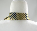 Load image into Gallery viewer, rear view of women&#39;s ascot
