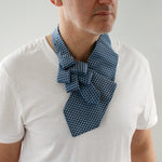 Load image into Gallery viewer, Men&#39;s Blue Ascot Scarf
