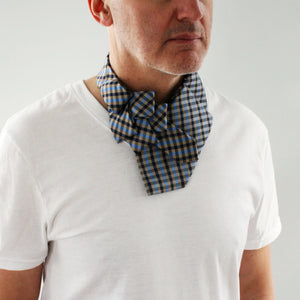 Men's Ascot In Grey And White Stripes.