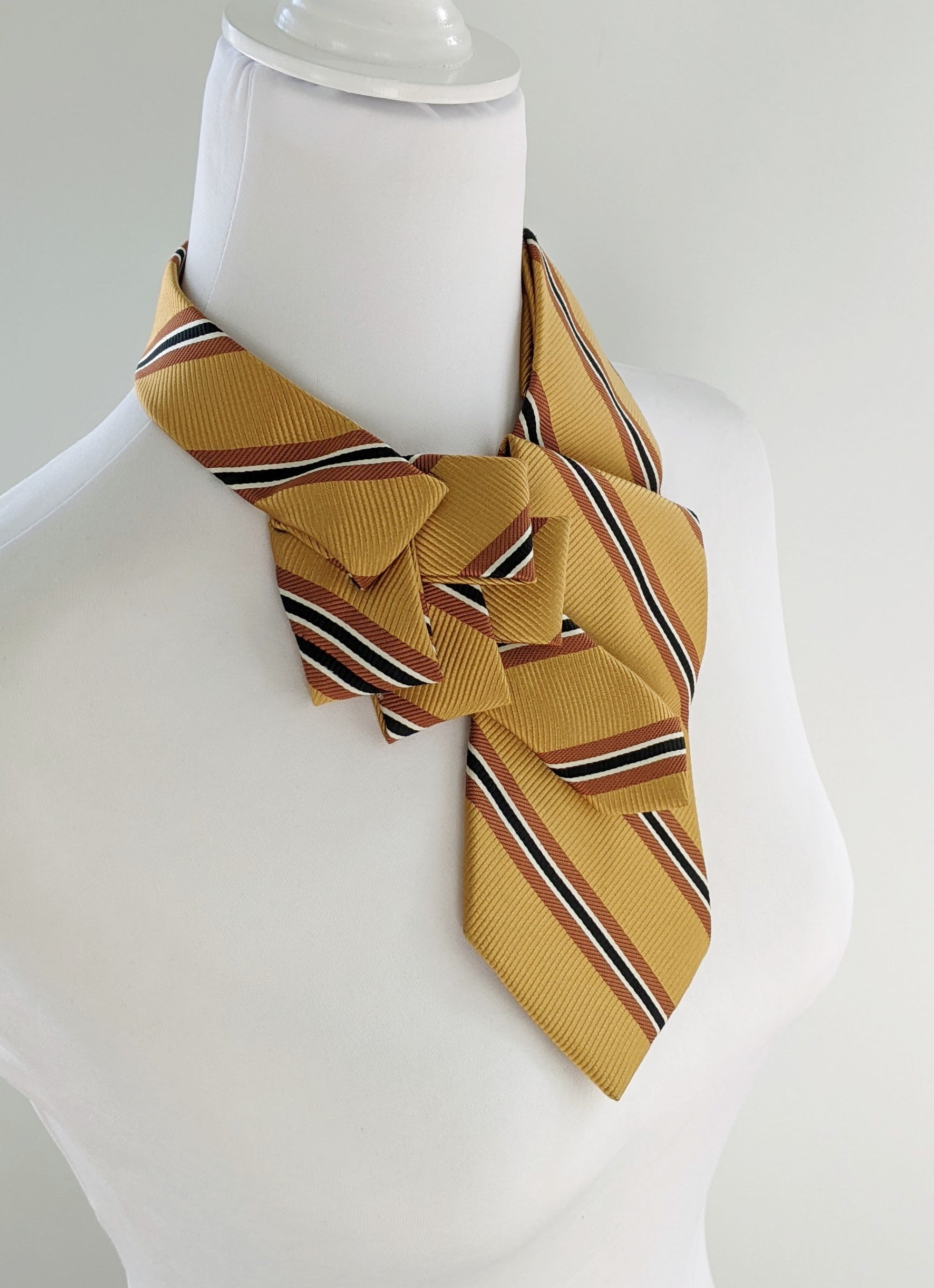 Women's Ascot in Mustard and Black Stripes